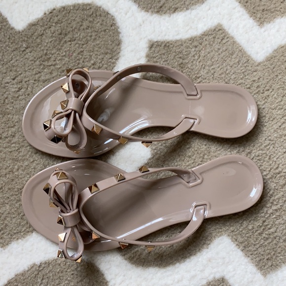 New studded jelly nude sandals flip flops sz 36 - Picture 4 of 6